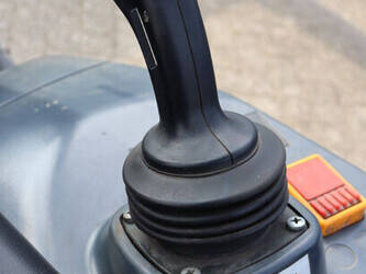 jungheinrich-efg-215-46410357