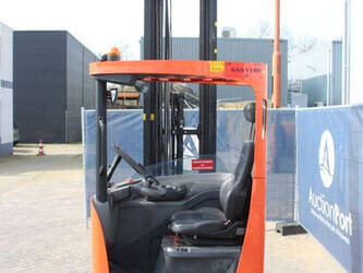 2017-toyota-rre140h-46410417