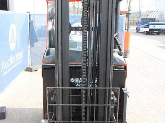 2017-toyota-rre140h-46410420