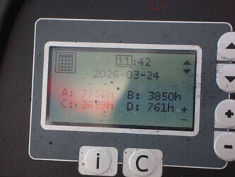 2017-toyota-rre140h-46410433