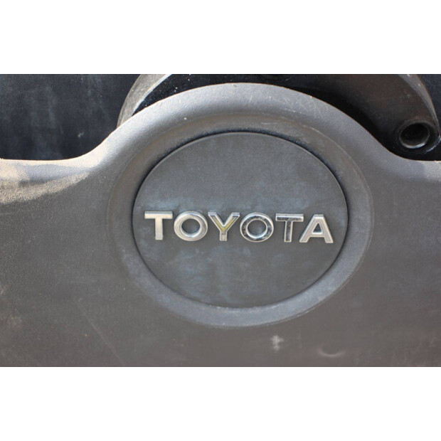 2017 تويوتا RRE140H-46410436