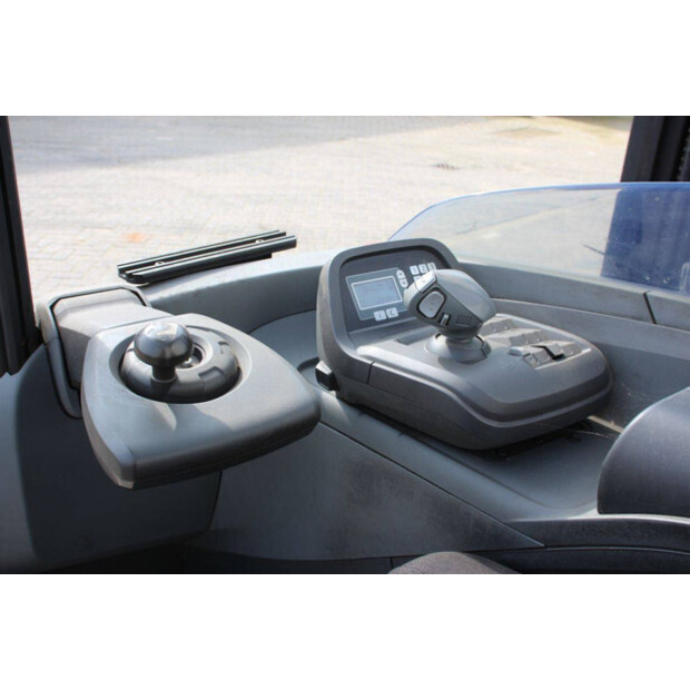 2017 Toyota RRE160-46410471