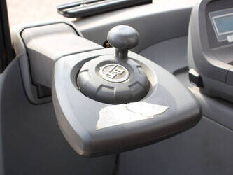 2011-bt-rre140-1439231-46410493