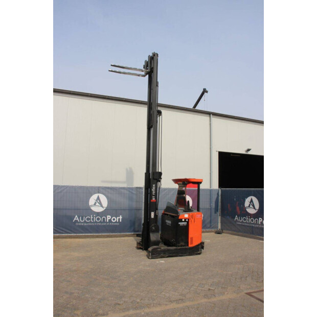 2011 BT RRE140-46410501