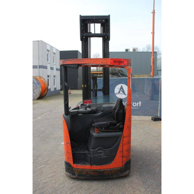 2017 Toyota RRE140H-46410507