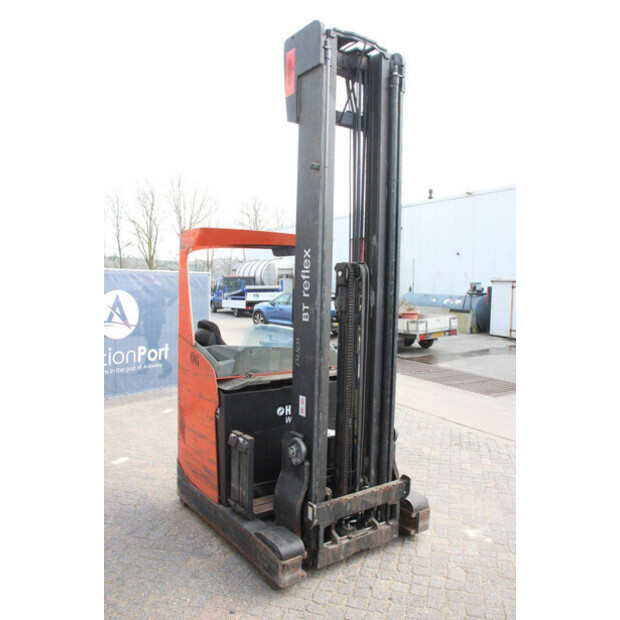 2017 Toyota RRE140H-46410509