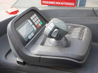 2017-toyota-rre140h-1439232-46410521