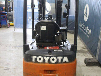 2019-toyota-8fbe18t-46410624