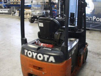 2019-toyota-8fbe18t-46410625