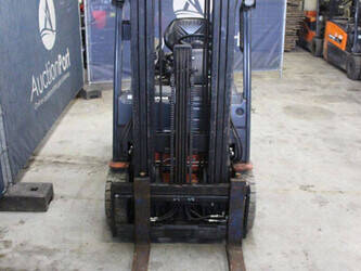 2019-toyota-8fbe18t-46410627