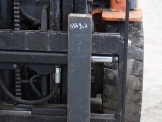 2014-toyota-8fbet15-1439237-46410664