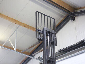 2014-toyota-8fbet15-1439237-46410680