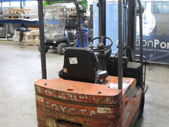 2000-toyota-5fbe18-1439239-46410715