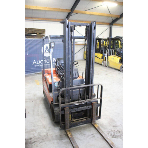 2000 تويوتا 5FBE18-46410716