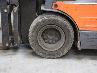 2000-toyota-5fbe18-1439239-46410724