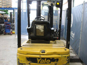 2015-yale-erp18vt-1439240-46410744