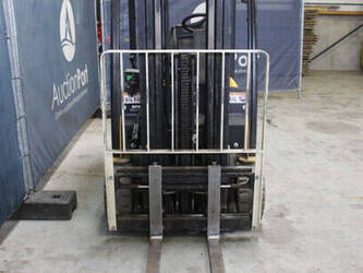 2015-yale-erp18vt-1439240-46410747