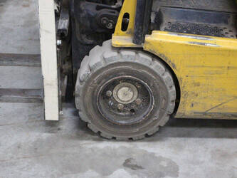 2015-yale-erp18vt-1439240-46410753