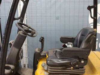 2015-yale-erp18vt-1439240-46410759