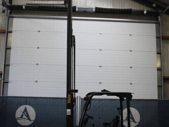 2015-yale-erp18vt-1439240-46410766