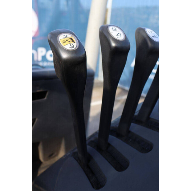 2007 ستيل RX60-16-46410828