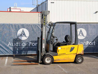 Image de CHARIOTS ÉLÉVATEURS 2003 Jungheinrich EFG-V ac 20