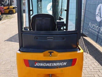 2011-jungheinrich-efg-220-1439248-46411035