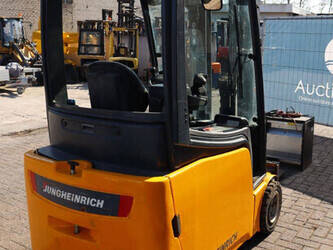 2011-jungheinrich-efg-220-1439248-46411036