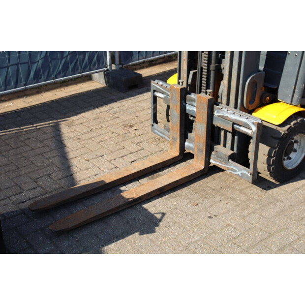 2011 جنجهينريتش EFG 220-46411041