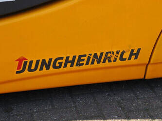 2011-jungheinrich-efg-220-1439248-46411046