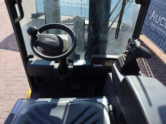 2011-jungheinrich-efg-220-1439248-46411051