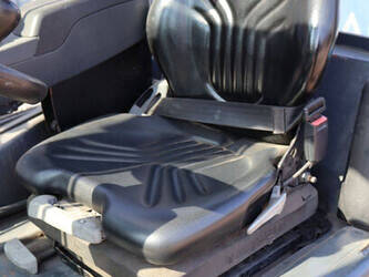 2011-jungheinrich-efg-220-1439248-46411056