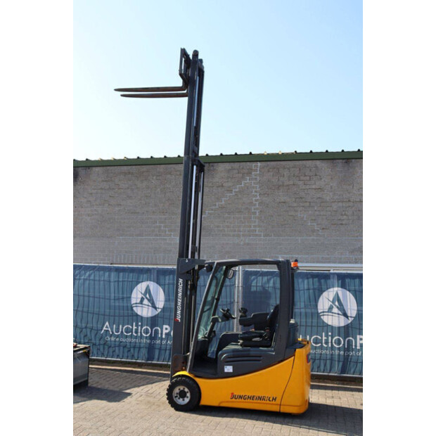 2011 جنجهينريتش EFG 220-46411070