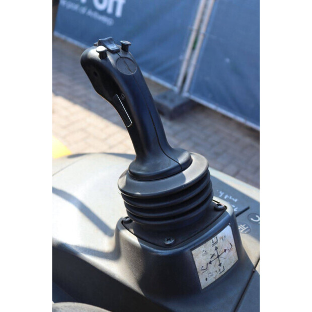 2007 جنجهينريتش EFG 550-46411106