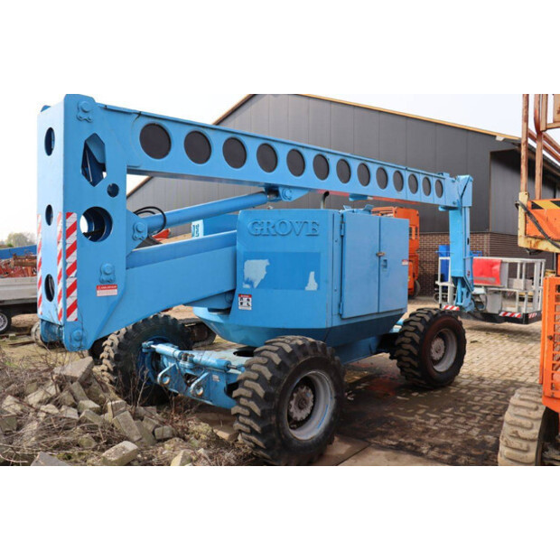 1999 GROVE AMZ 68 XT-46411153