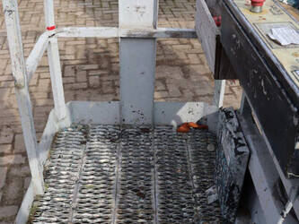 1999-grove-amz-68-xt-46411161