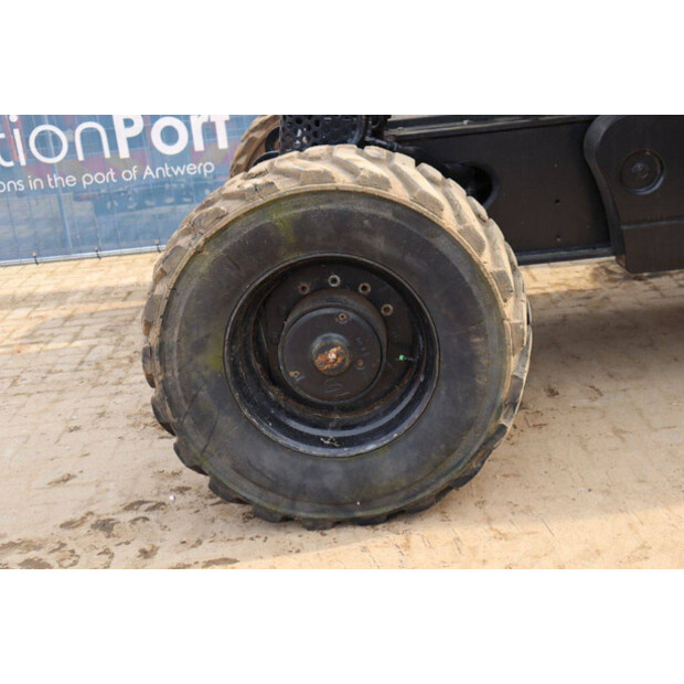 2002 Aichi SP 18A-46411205