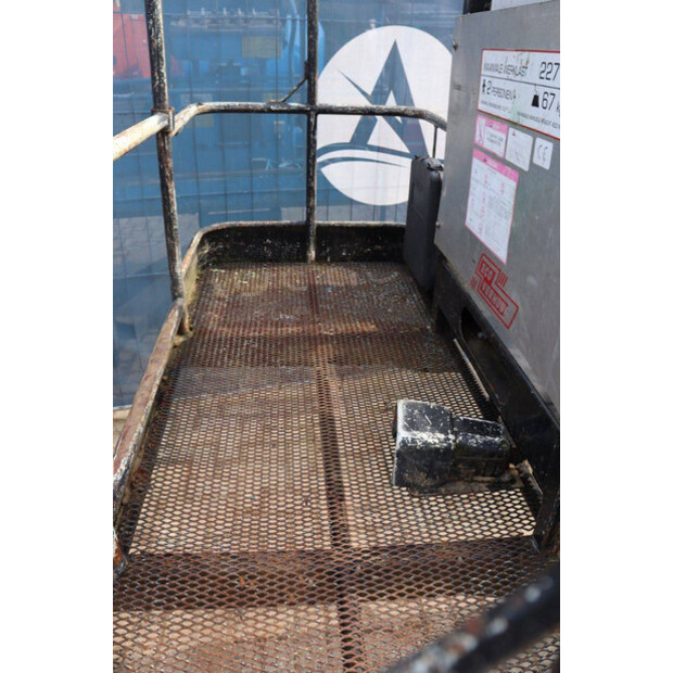 2002 Aichi SP 18A-46411216