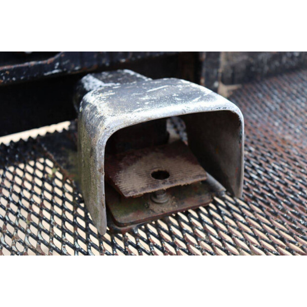 2002 Aichi SP 18A-46411222