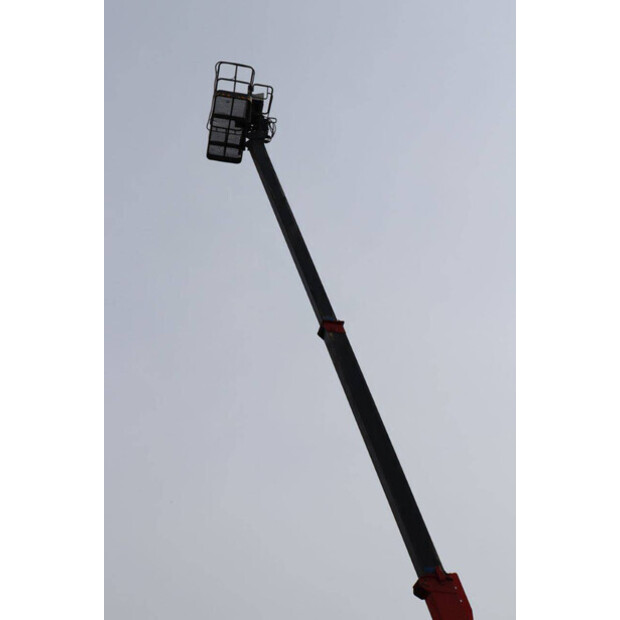 2002 Aichi SP 18A-46411225