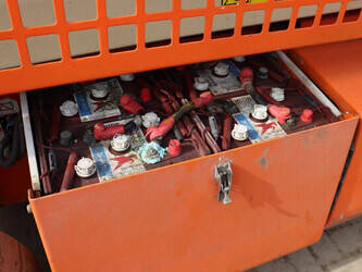 2006-jlg-4069le-1439254-46411243