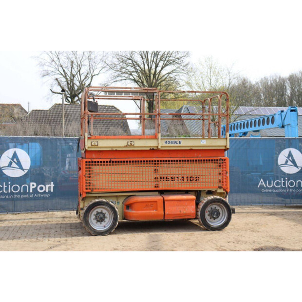 2007 جيه ال جي 4069LE-46411257