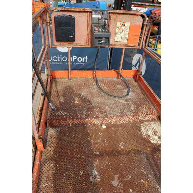 2007 جيه ال جي 4069LE-46411277