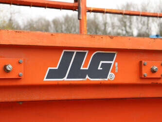 2002-jlg-4069le-1439257-46411325