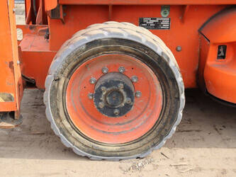 2002-jlg-4069le-1439257-46411327