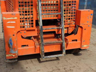 2002-jlg-4069le-1439257-46411330