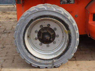 2012-jlg-3369le-1439258-46411354