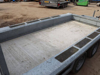 2020-henra-mt35-46411485