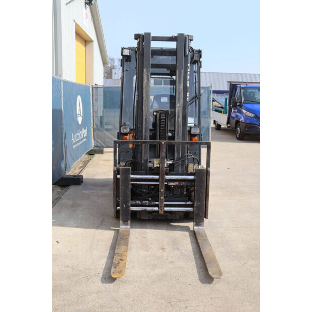 2004 ستيل R60-35-46411691