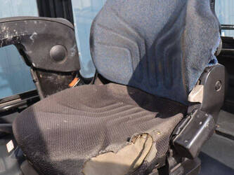 2004-still-r60-35-1439270-46411706